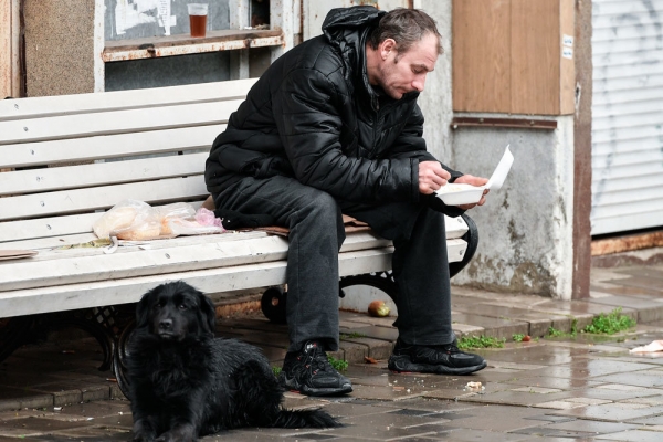  Путин: Государство должно оказывать поддержку бездомным  